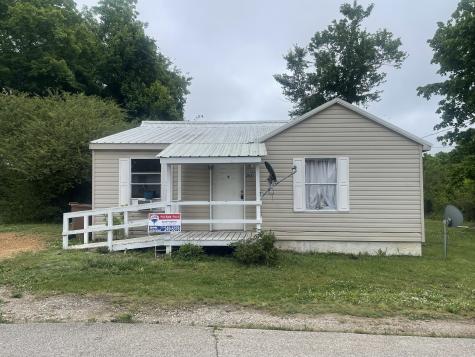 263 Reeves Street Lexington TN 38351