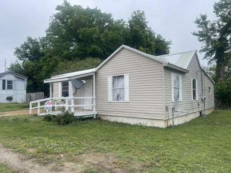263 Reeves Street Lexington TN 38351