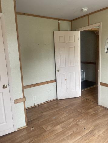 263 Reeves Street Lexington TN 38351
