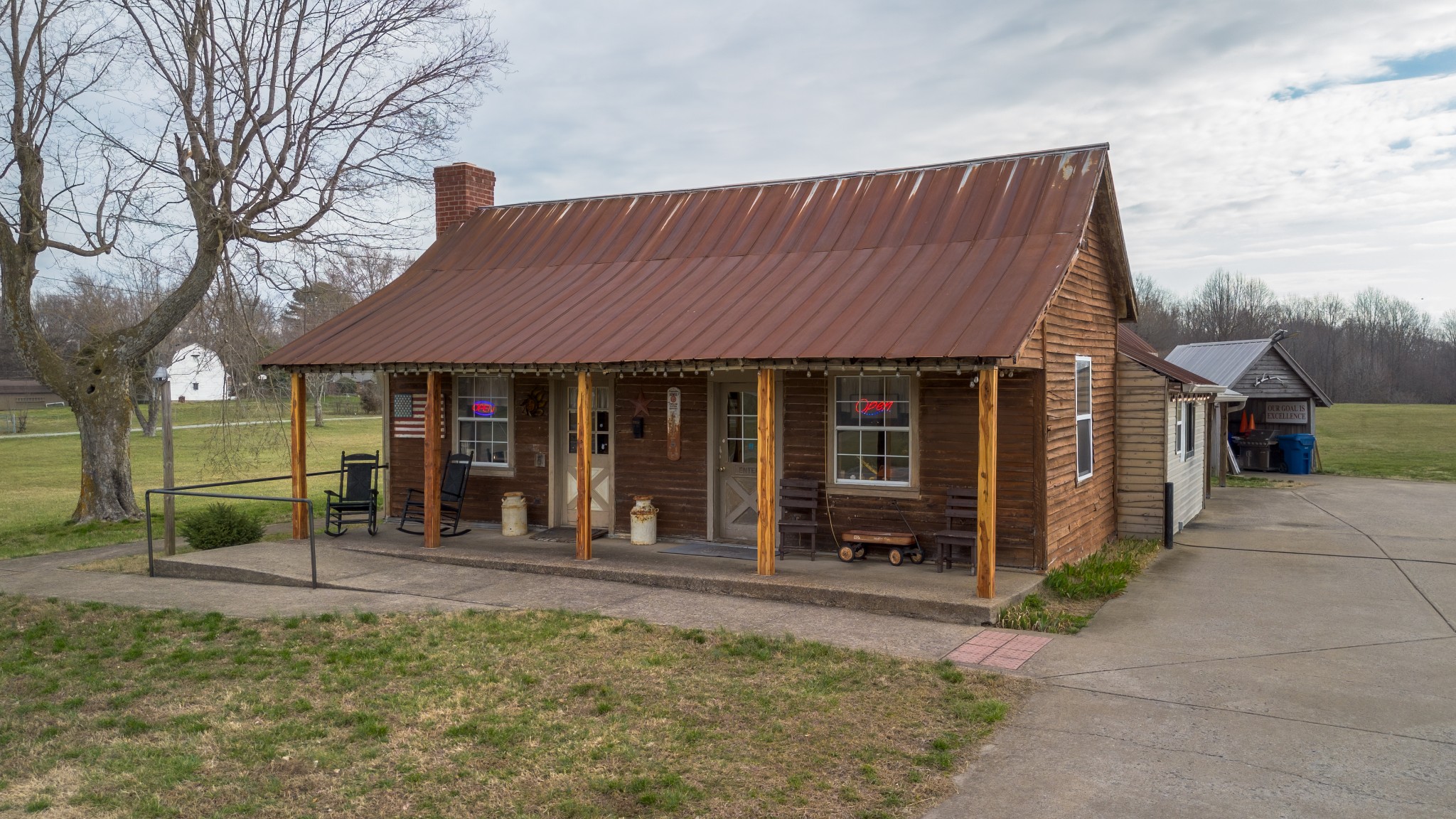 1652 Highway 31, W Goodlettsville TN 37072