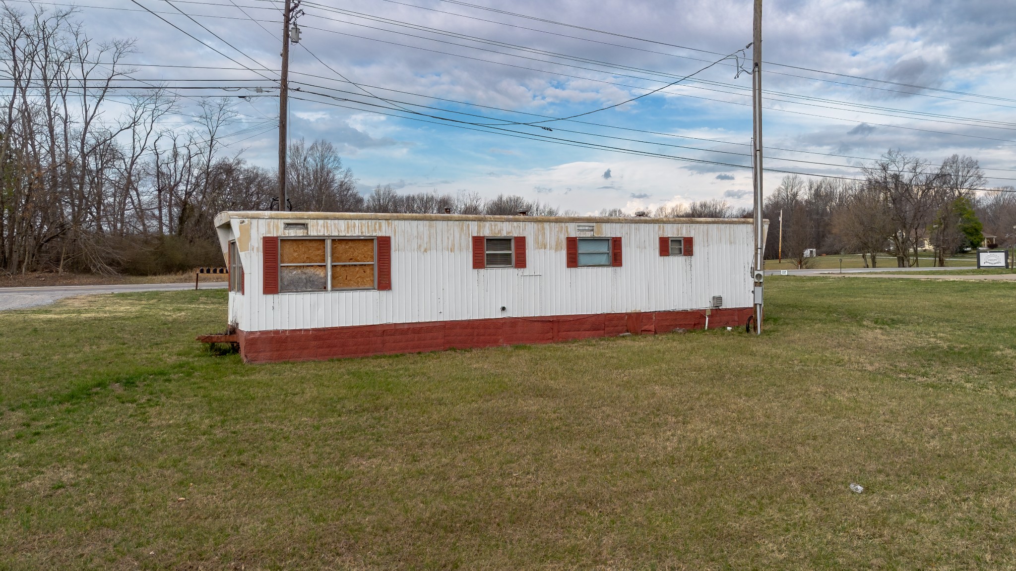 1652 Highway 31, W Goodlettsville TN 37072