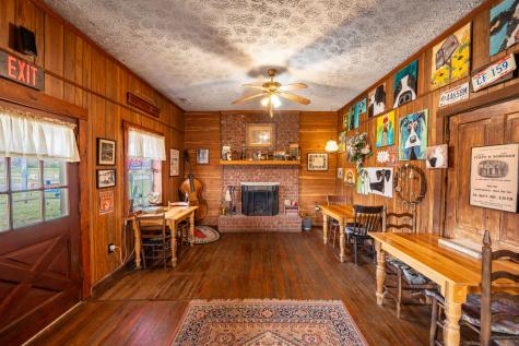 1652 Highway 31, W Goodlettsville TN 37072