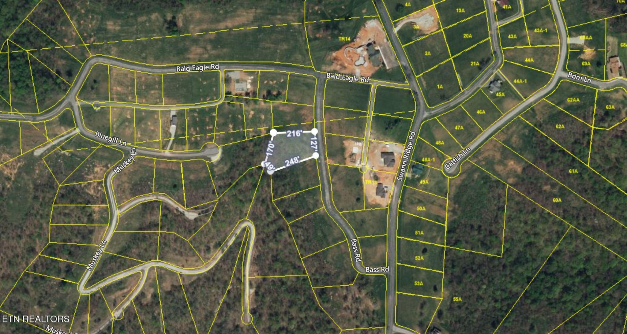 30 Bass Road Hilham TN 38568