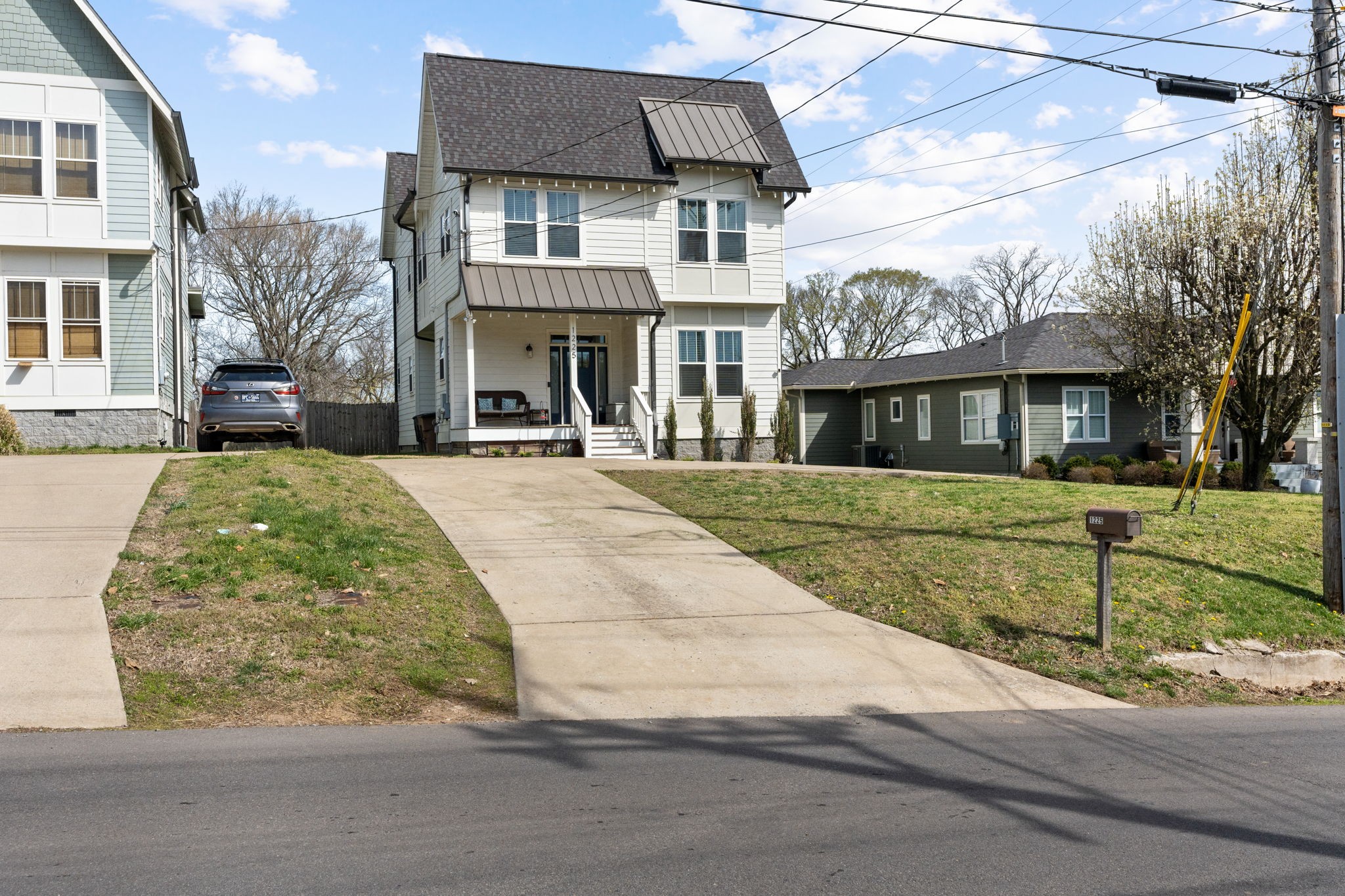 1225 Mcgavock Pike Nashville TN 37216