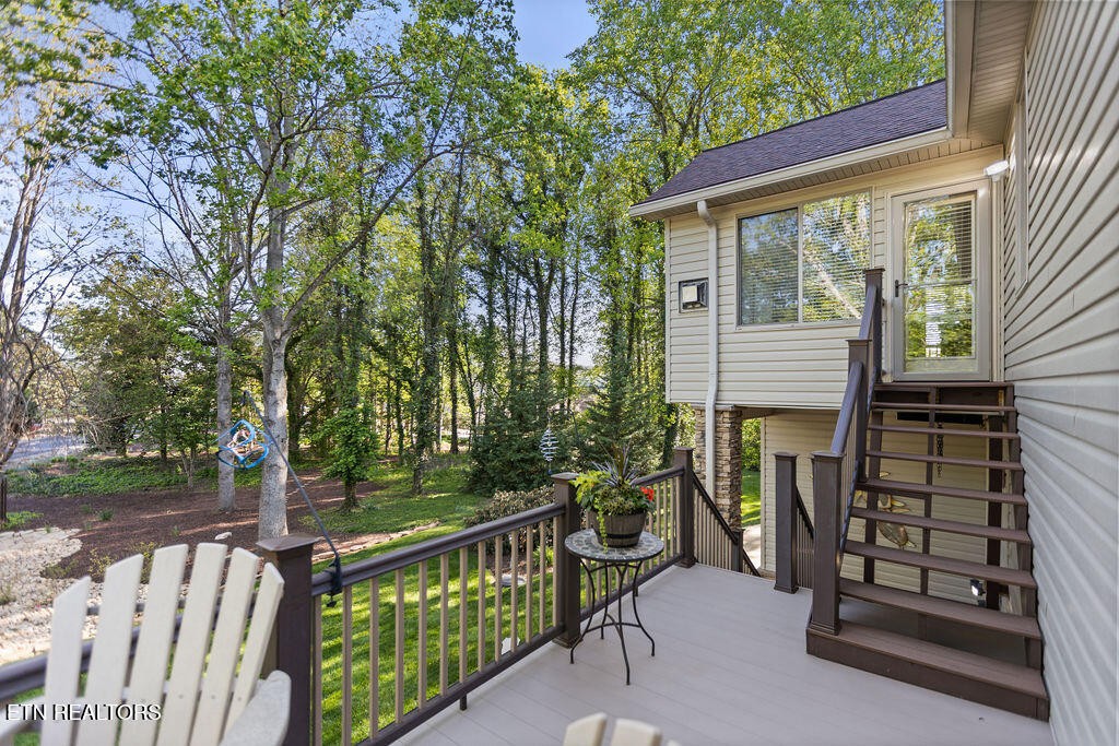 407 Tecumseh Point Loudon TN 37774