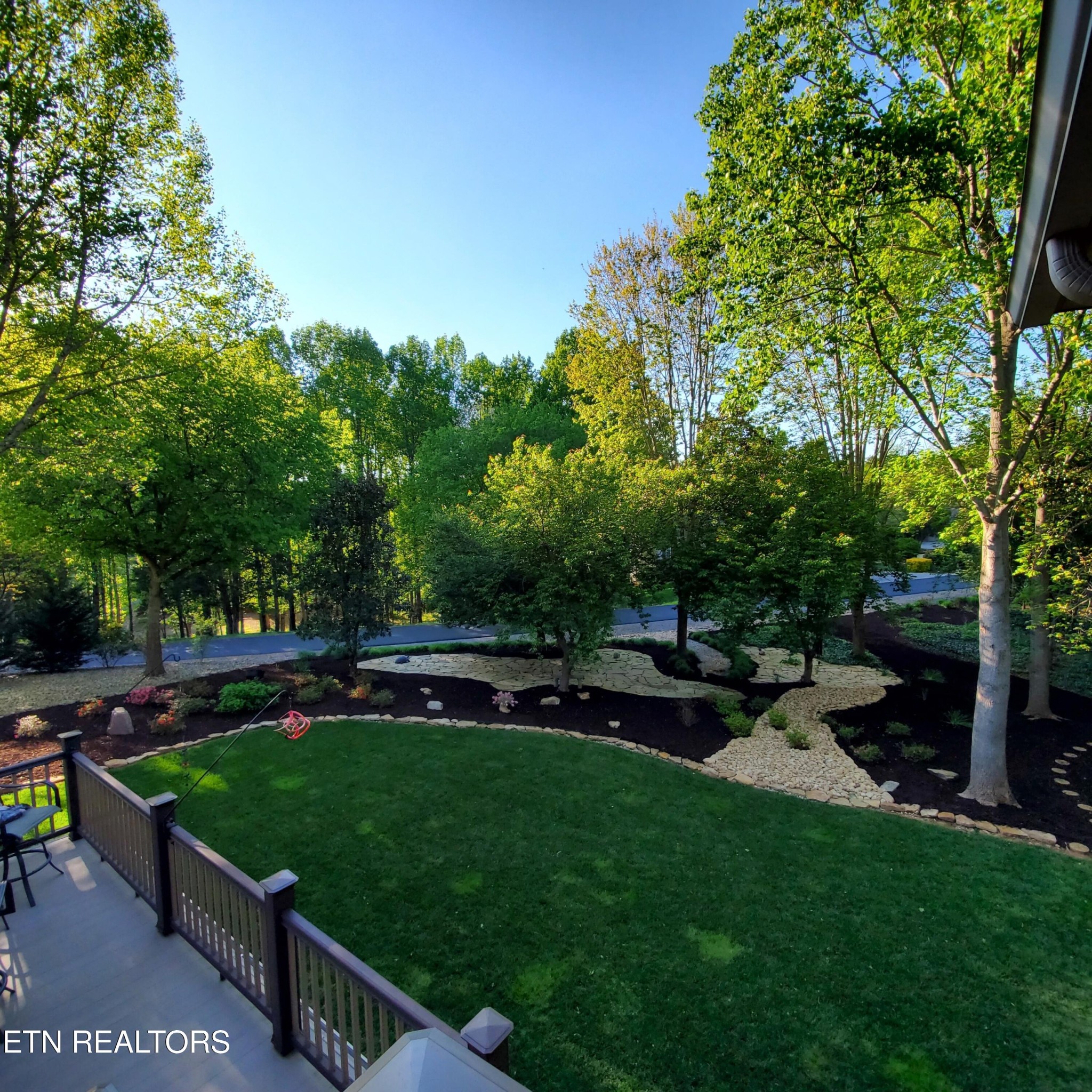 407 Tecumseh Point Loudon TN 37774