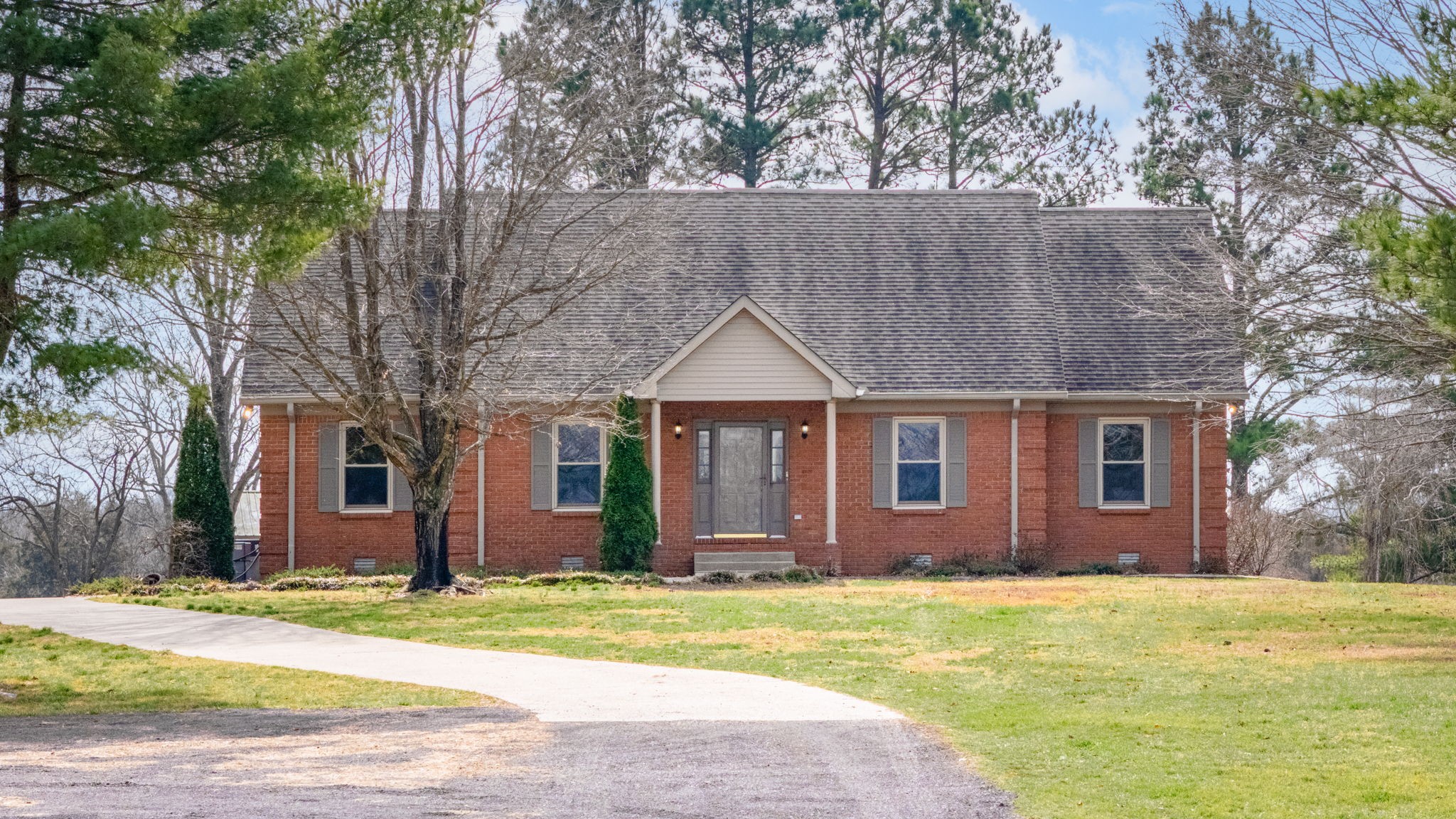 300A Governor Hall Road Castalian Springs TN 37031