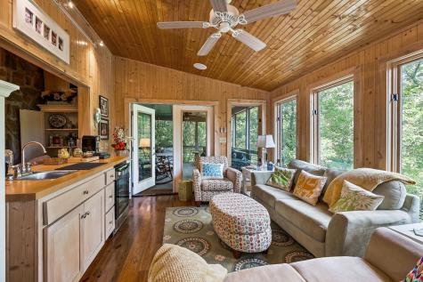 2541 Sparkmantown Road Doyle TN 38559