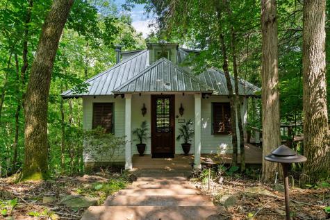 2541 Sparkmantown Road Doyle TN 38559