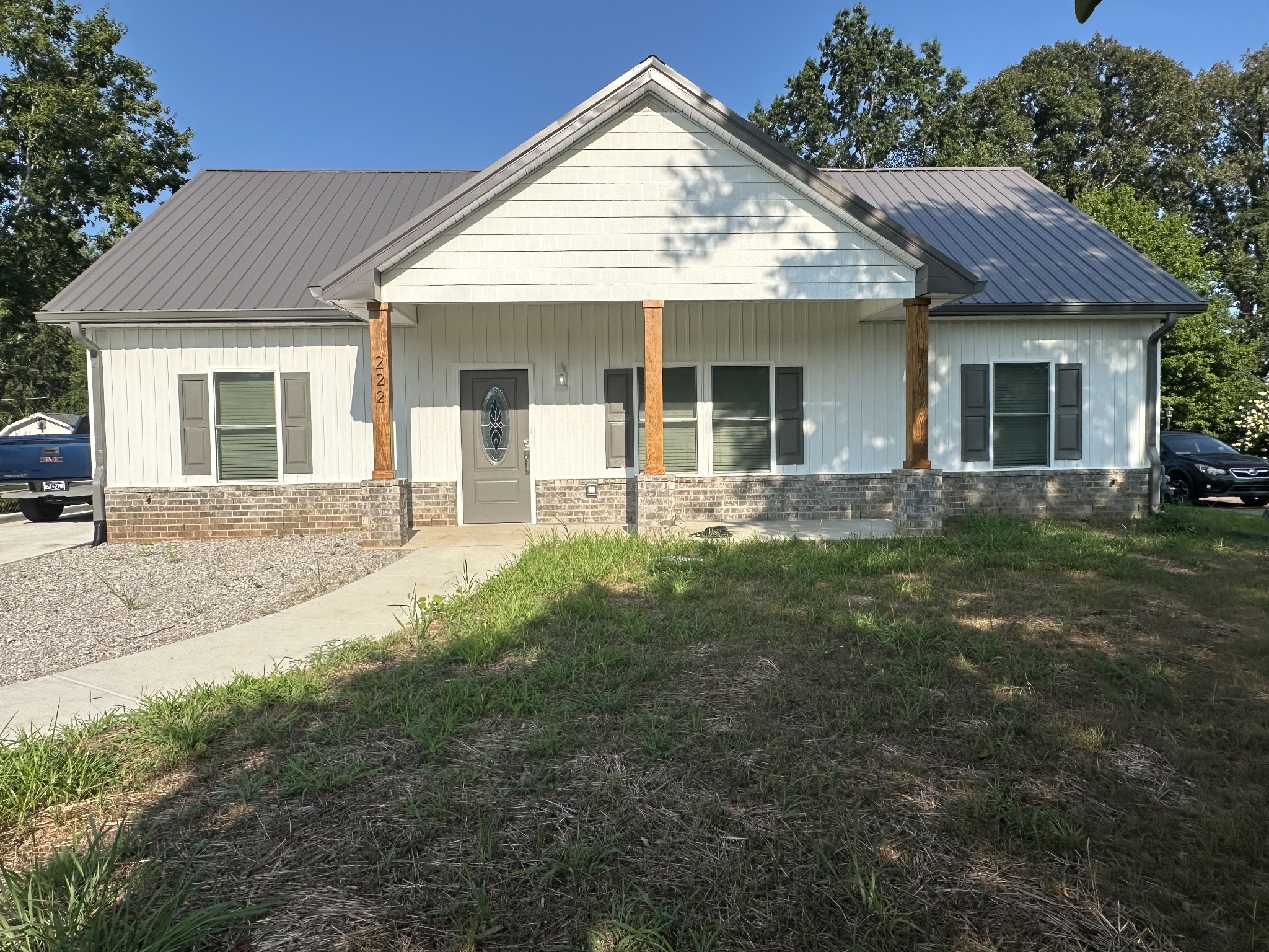 222 E Meadow Circle Clarksville TN 37043