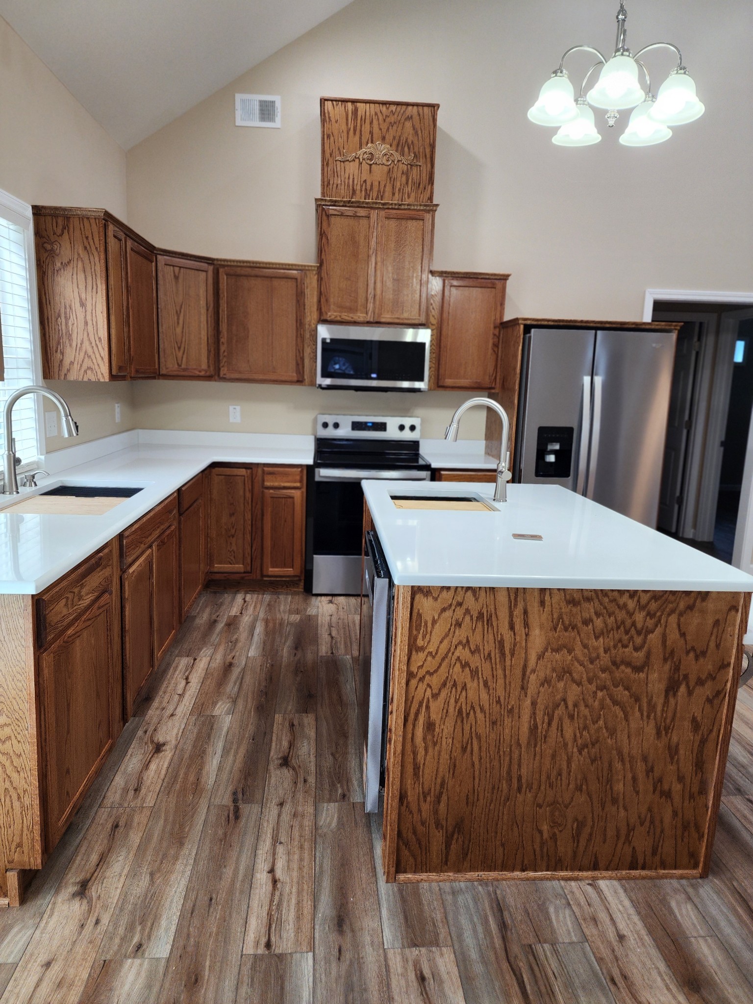 222 E Meadow Circle Clarksville TN 37043