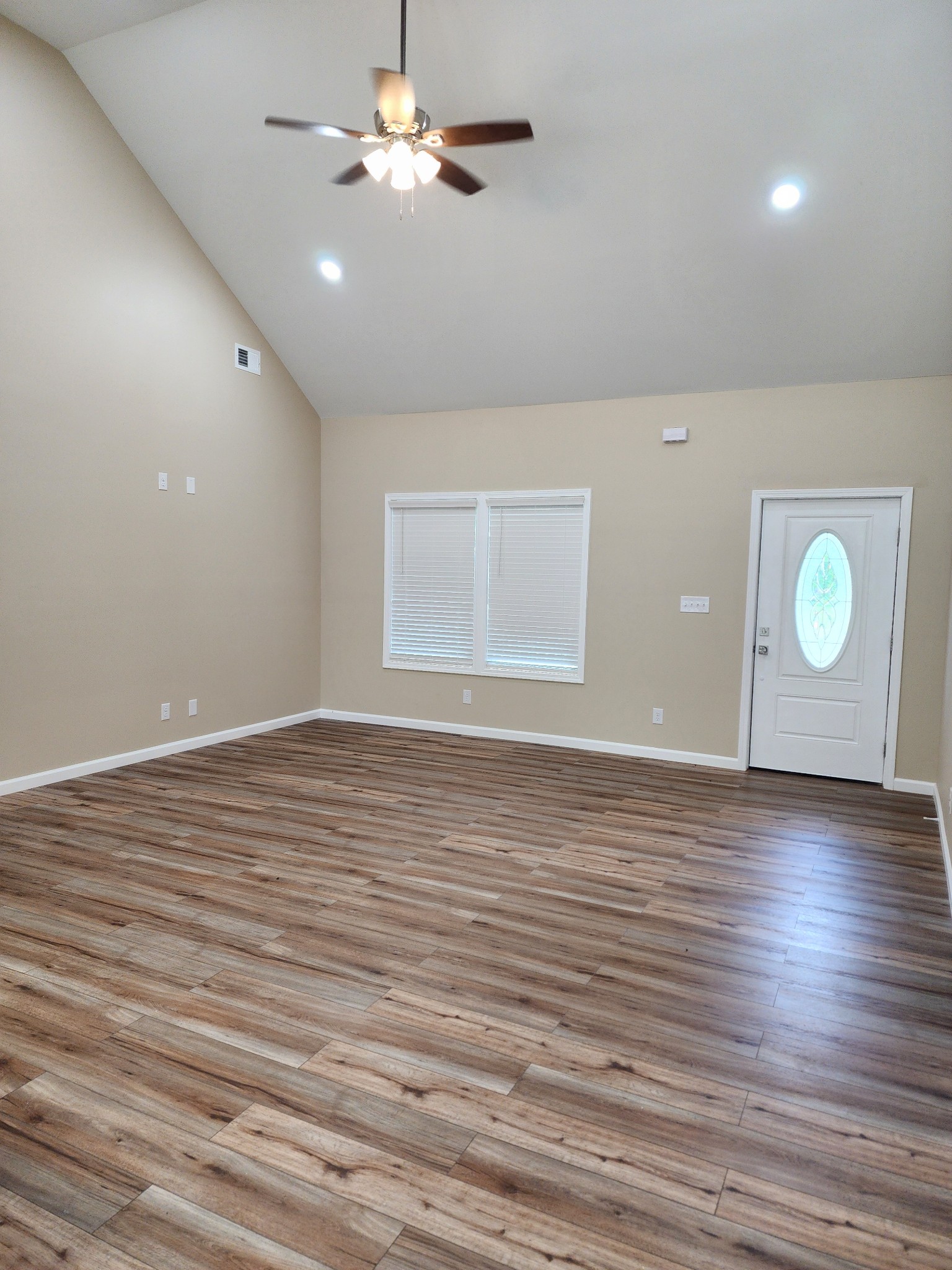 222 E Meadow Circle Clarksville TN 37043