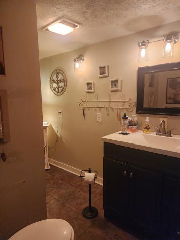 316 Old Highway 25 E Castalian Springs TN 37031