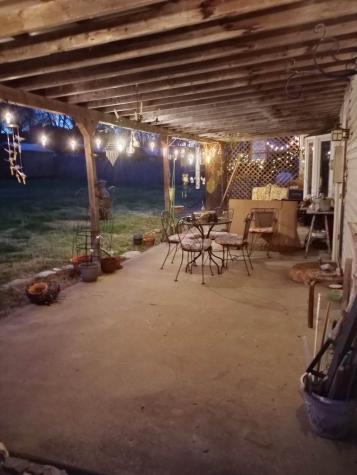 316 Old Highway 25 E Castalian Springs TN 37031