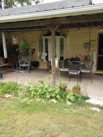 316 Old Highway 25 E Castalian Springs TN 37031