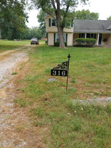 316 Old Highway 25 E Castalian Springs TN 37031
