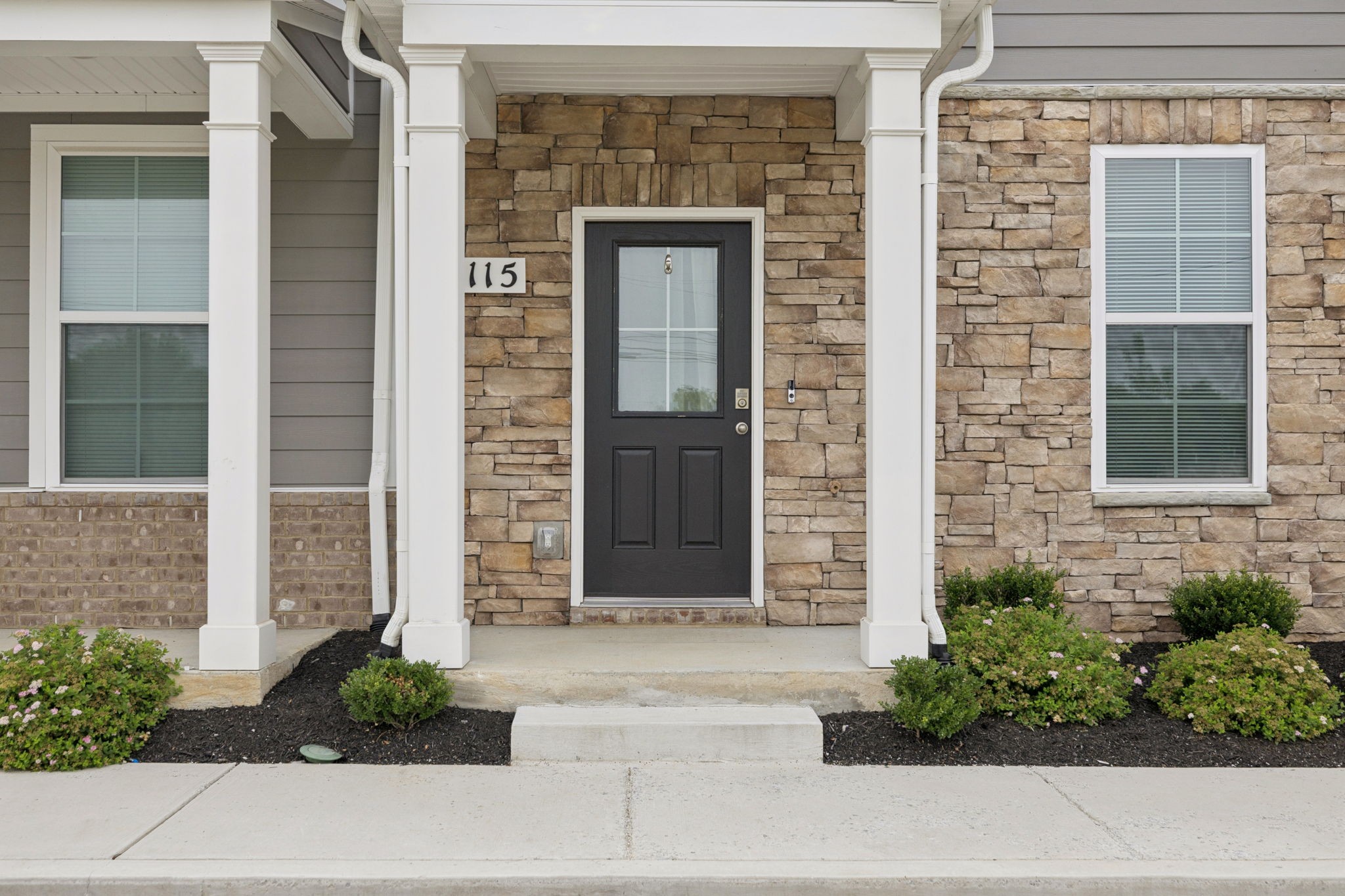 115 Grayson Circle Chapel Hill TN 37034