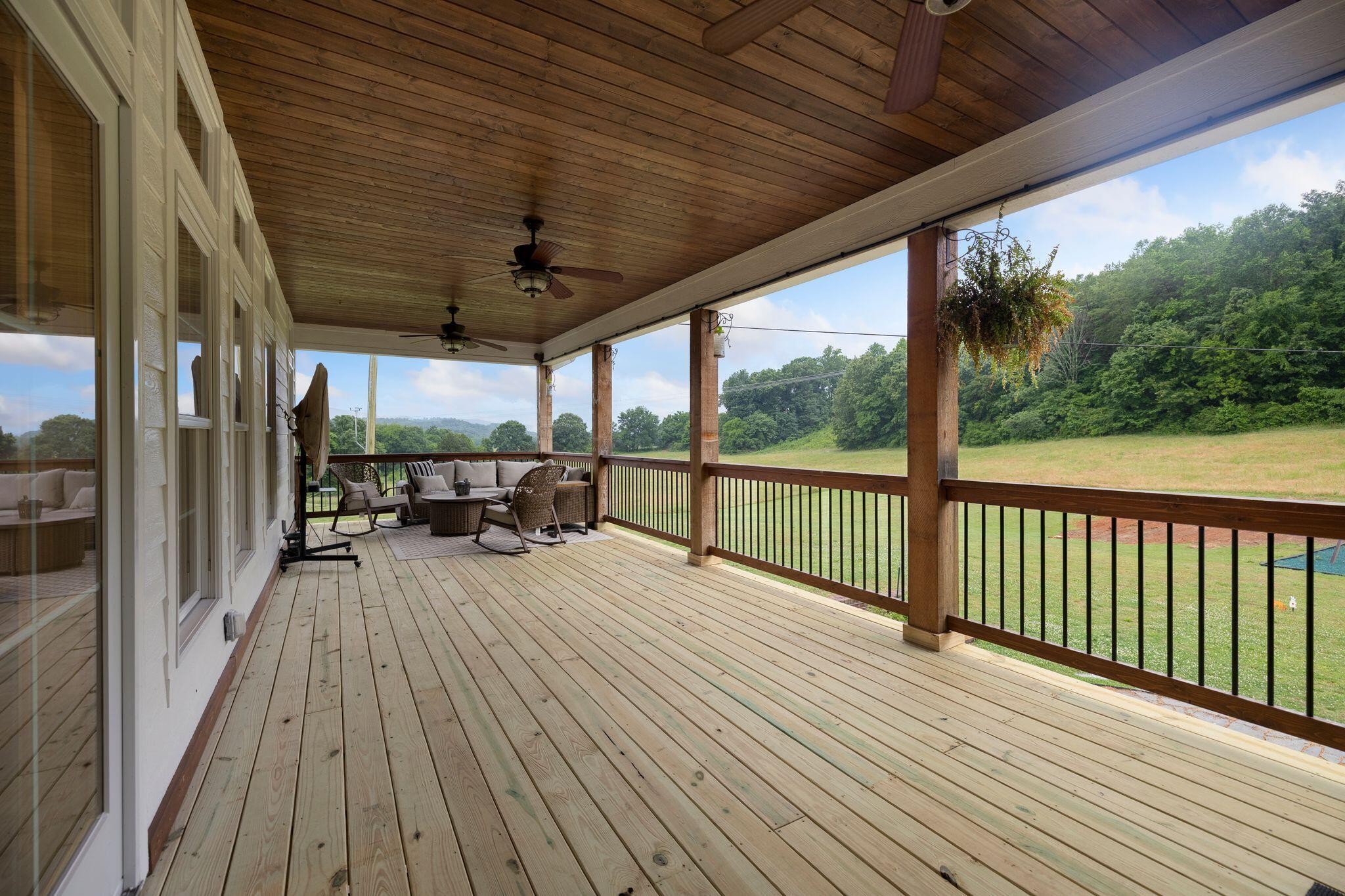 6866 Daus Mountain Road Whitwell TN 37397