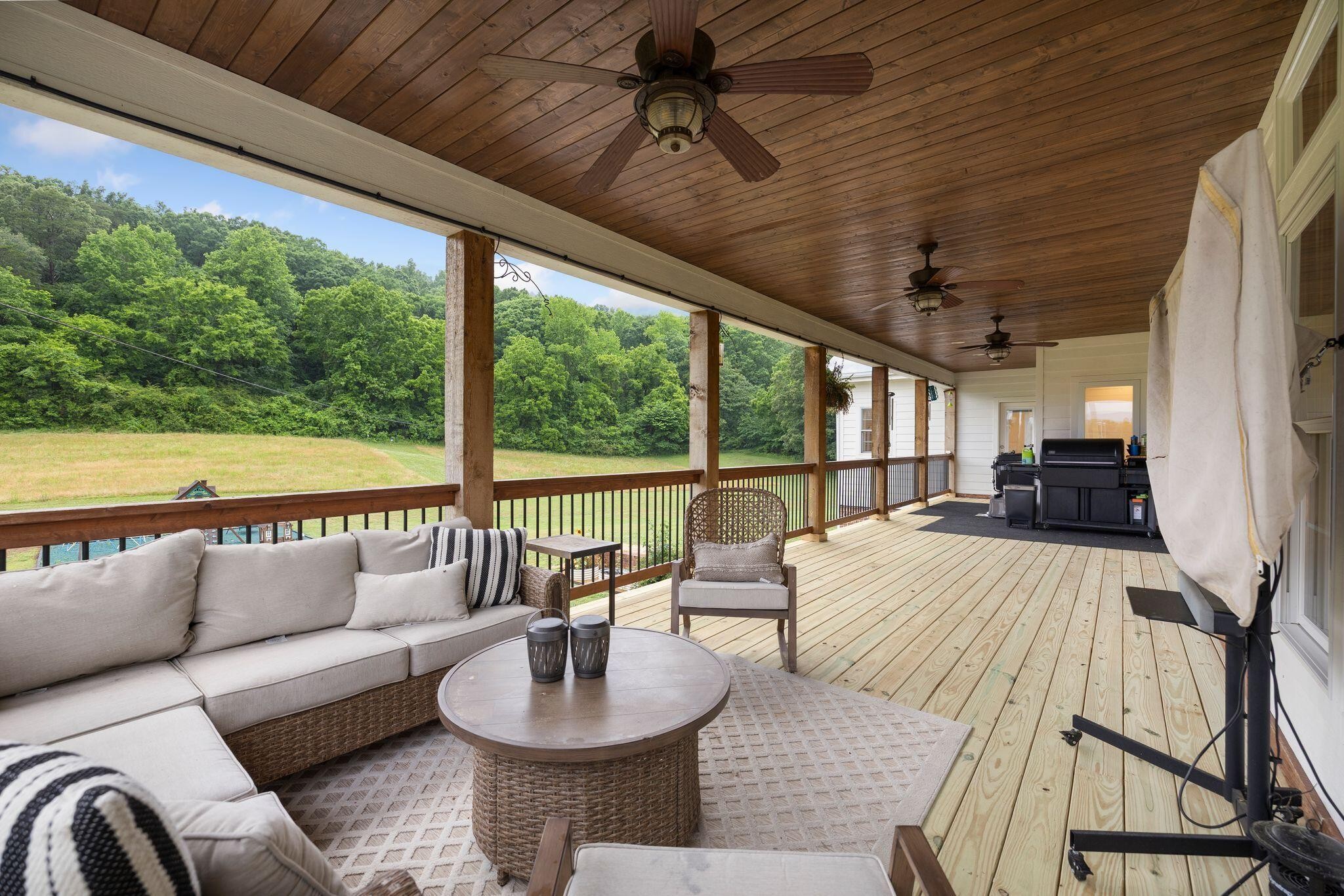 6866 Daus Mountain Road Whitwell TN 37397