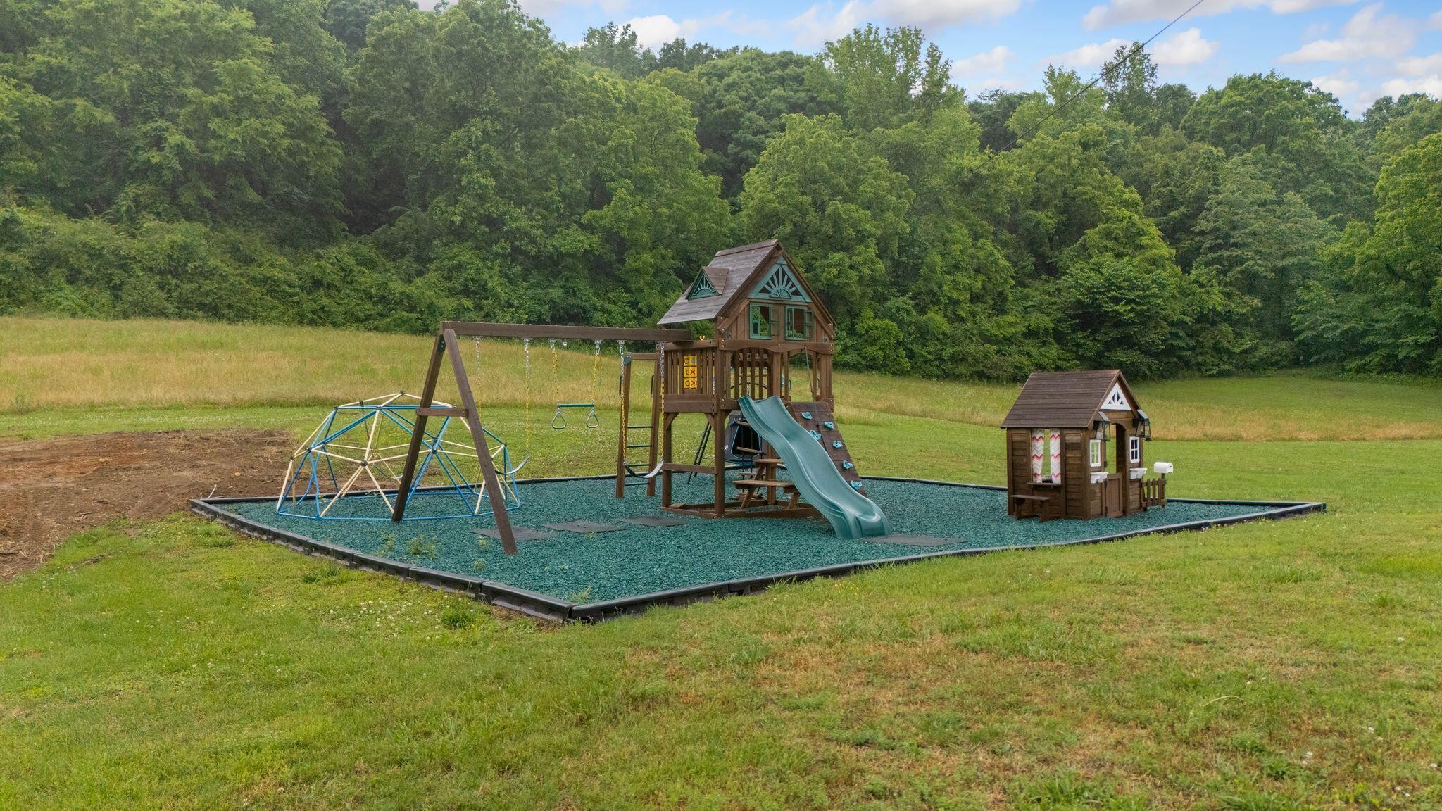 6866 Daus Mountain Road Whitwell TN 37397
