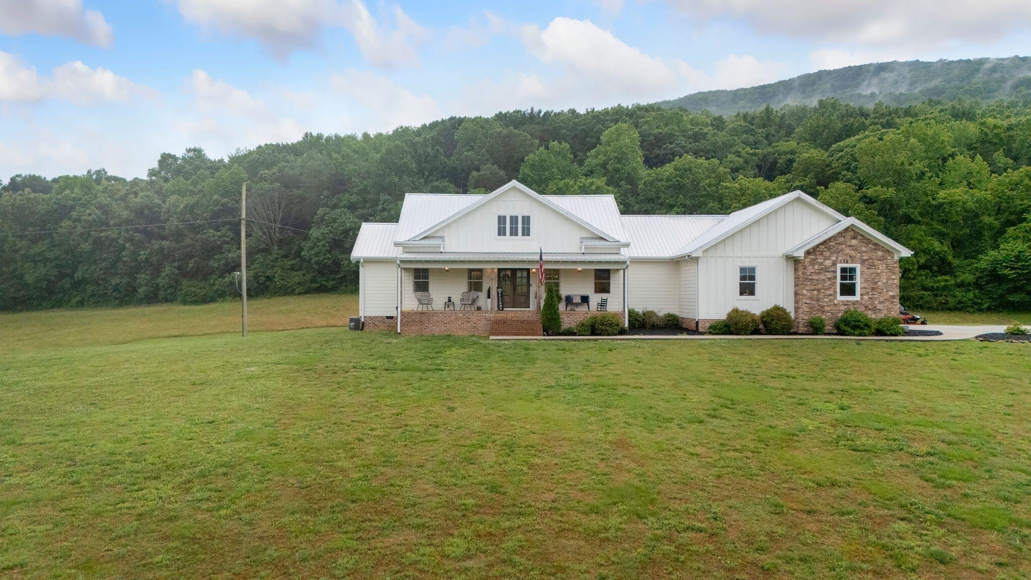 6866 Daus Mountain Road Whitwell TN 37397