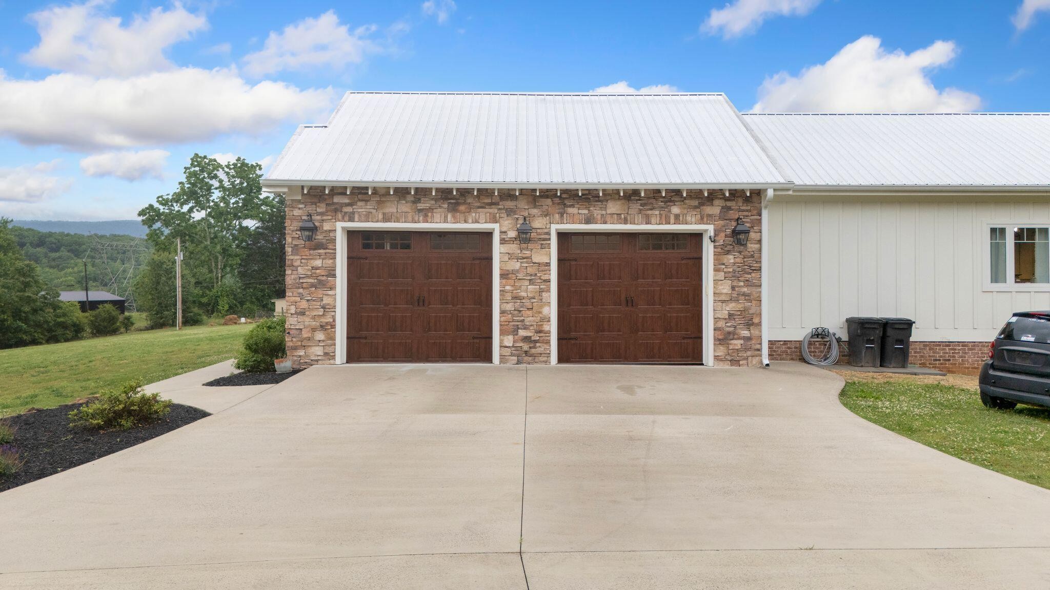 6866 Daus Mountain Road Whitwell TN 37397