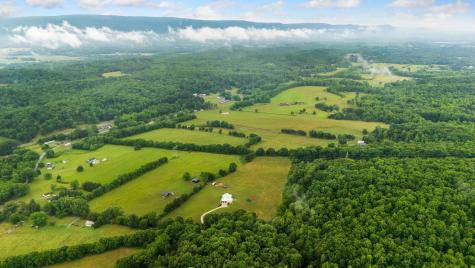 6866 Daus Mountain Road Whitwell TN 37397