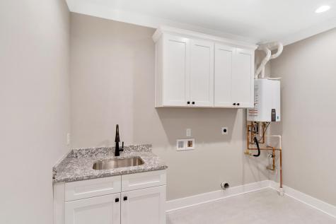1323 Thomas Avenue Chattanooga TN 37409