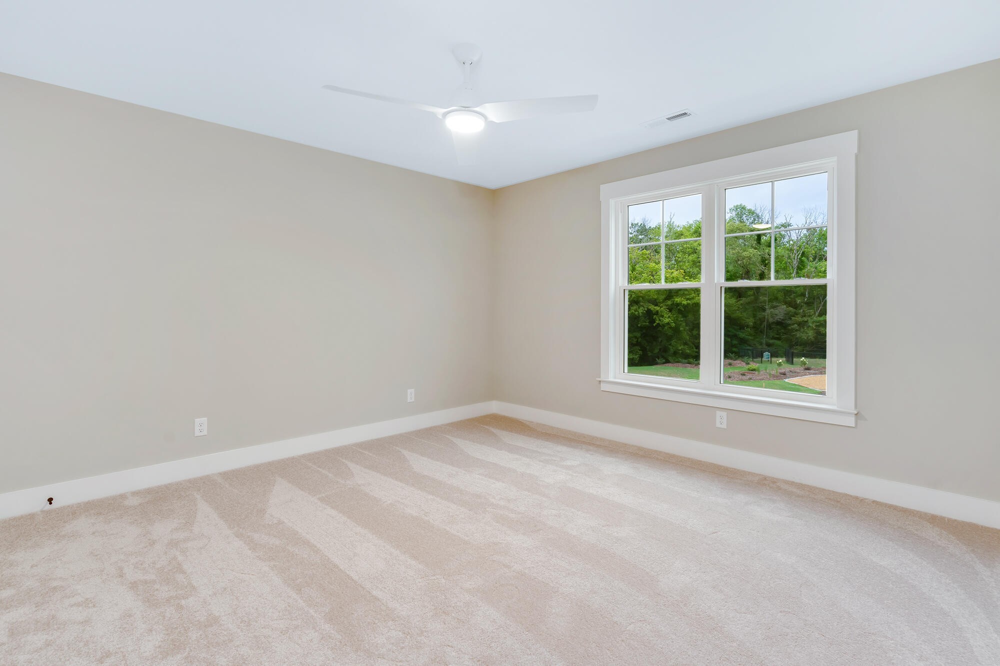1323 Thomas Avenue Chattanooga TN 37409