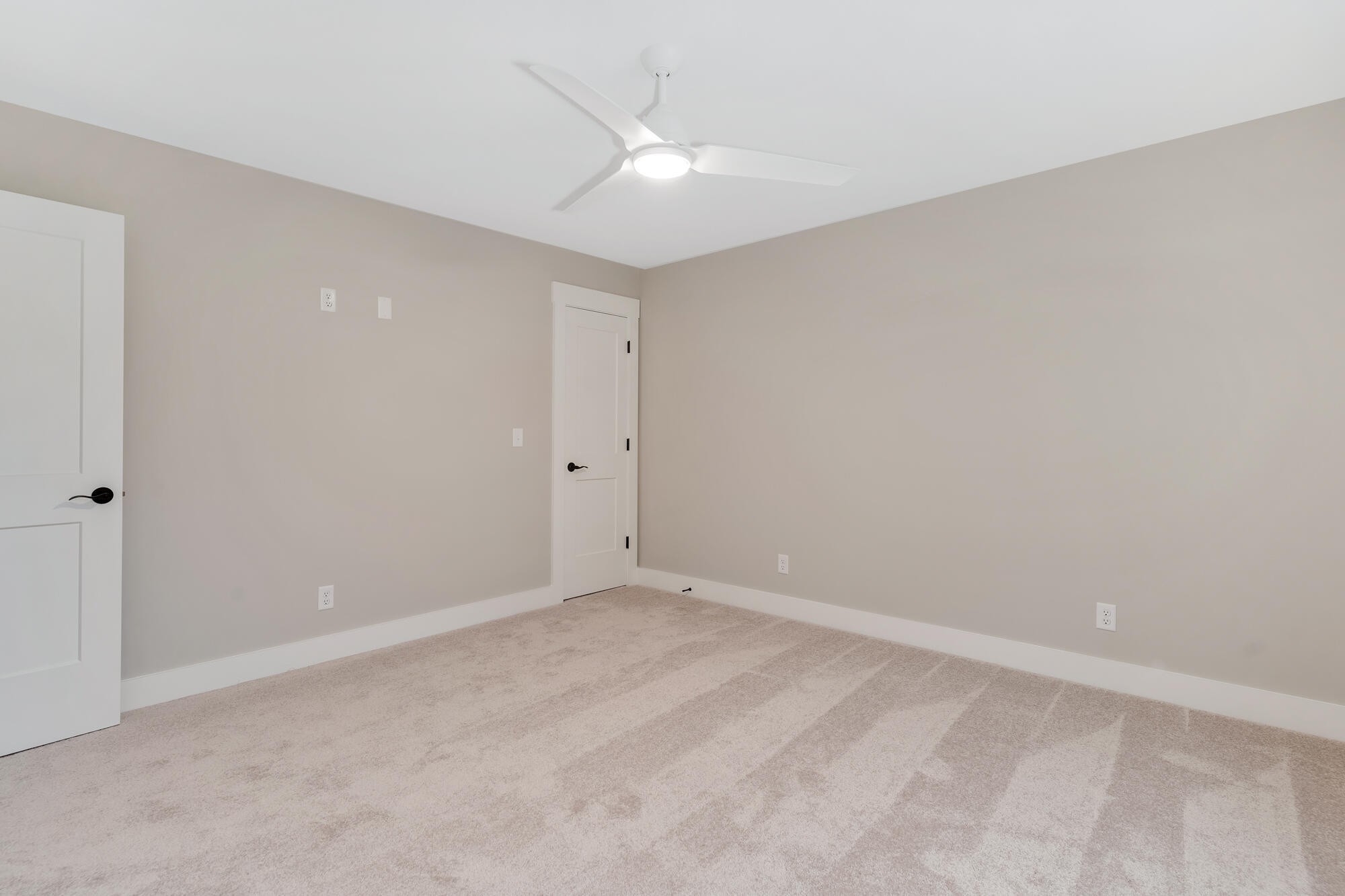 1323 Thomas Avenue Chattanooga TN 37409