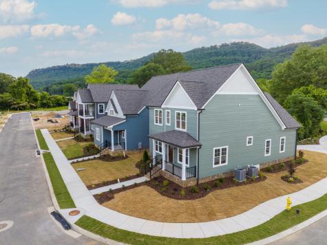 1323 Thomas Avenue Chattanooga TN 37409
