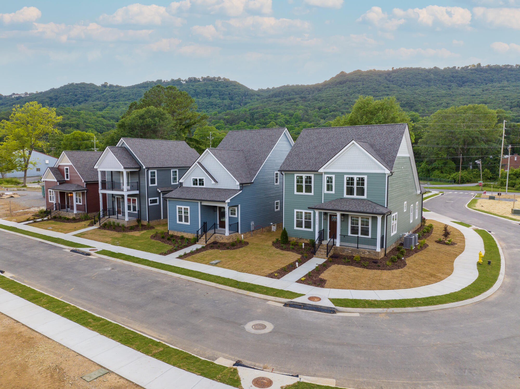 1323 Thomas Avenue Chattanooga TN 37409