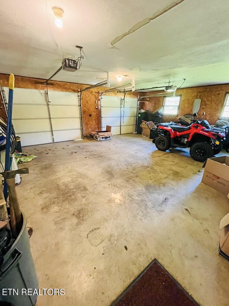 2620 Deer Lodge Highway Deer Lodge TN 37726