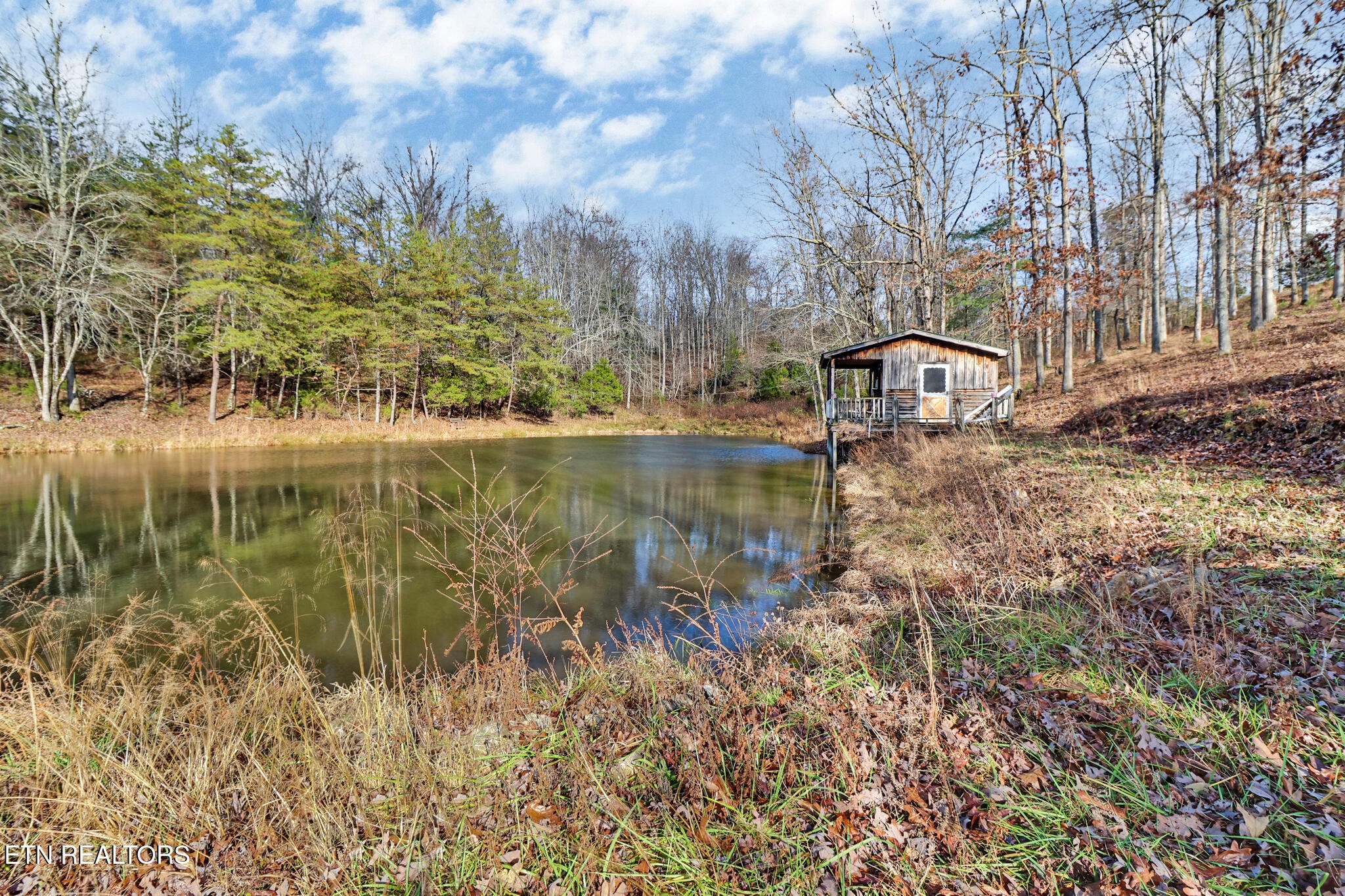 2620 Deer Lodge Highway Deer Lodge TN 37726