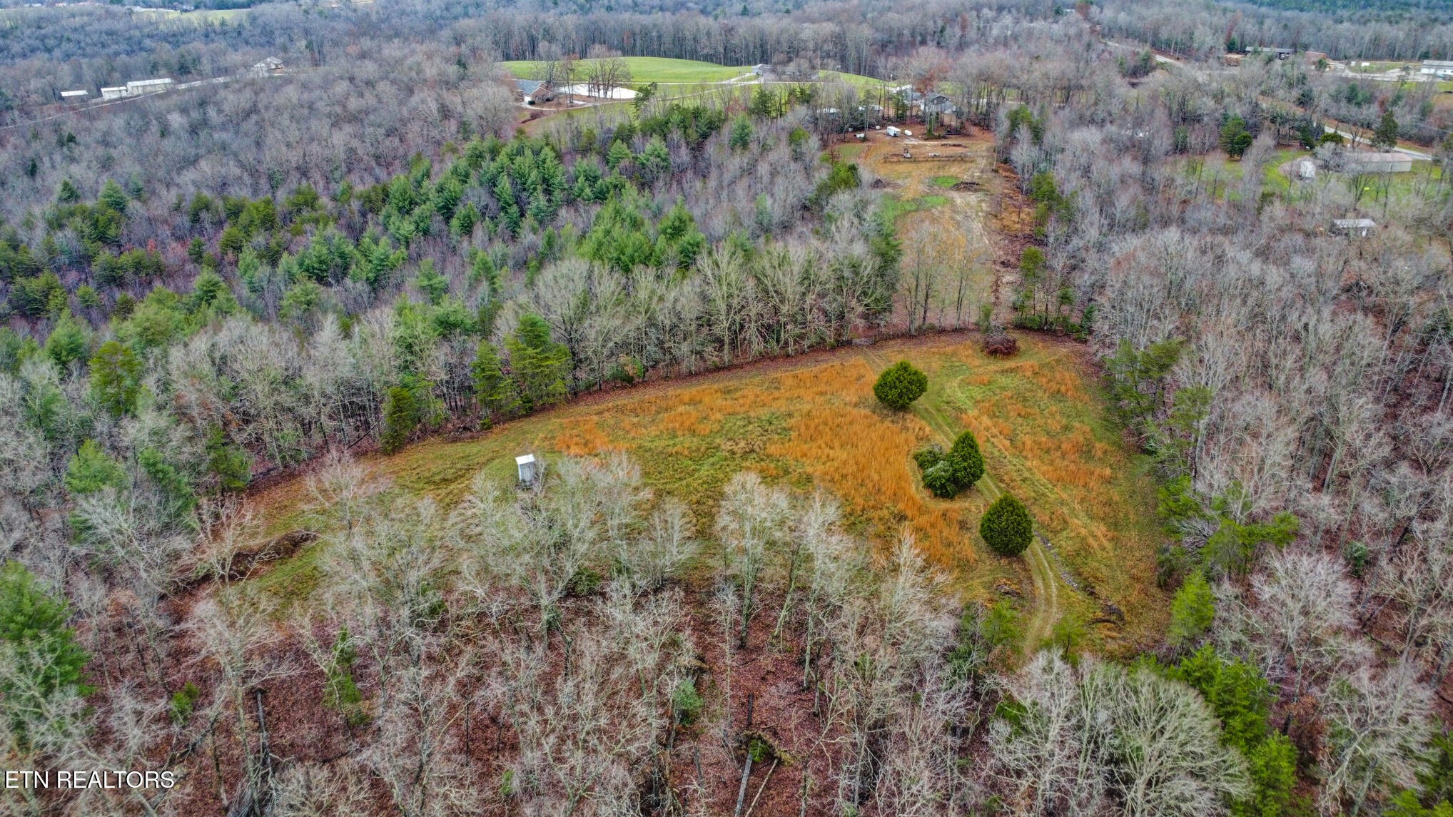 2620 Deer Lodge Highway Deer Lodge TN 37726