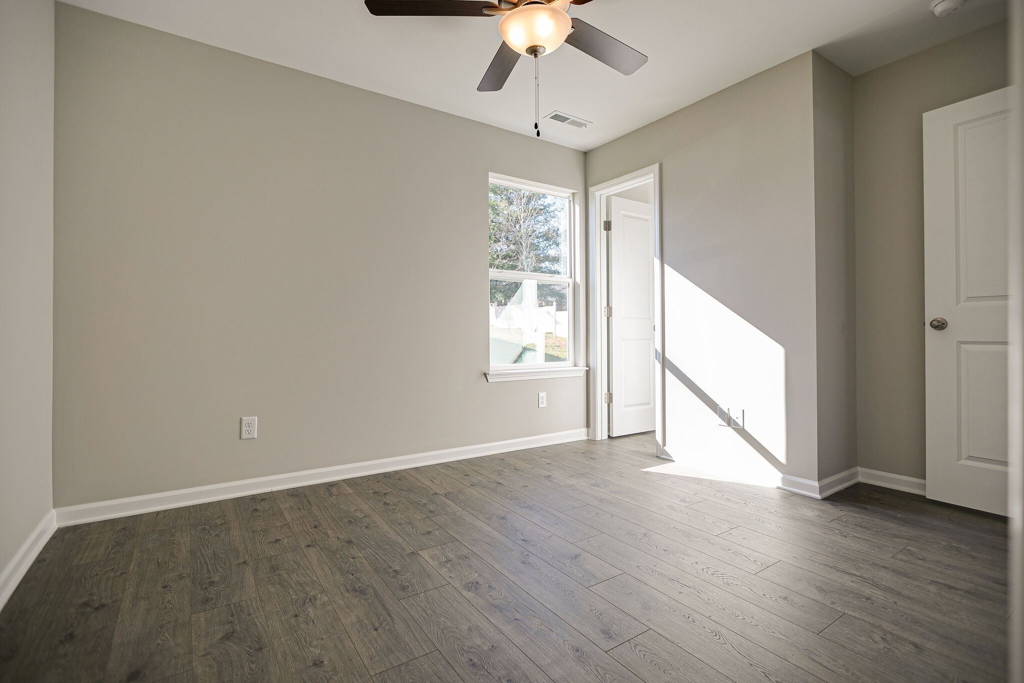 225 Tara Court Columbia TN 38401