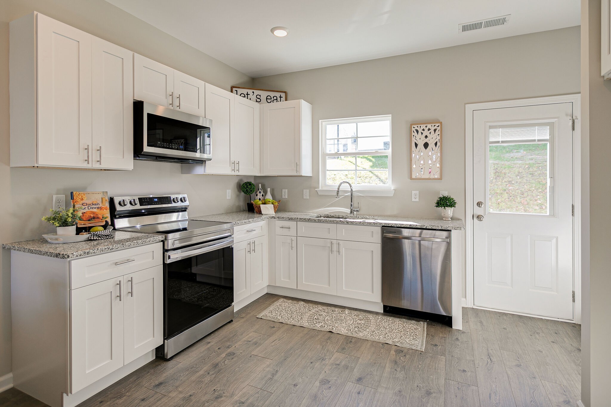 225 Tara Court Columbia TN 38401