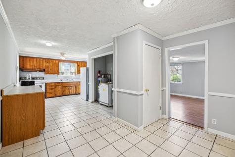 810 Country Club Drive Clarksville TN 37043