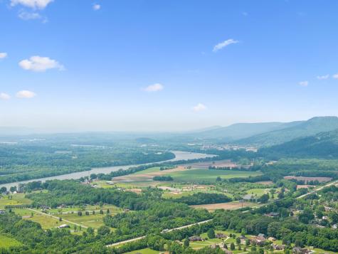 1841 Main Street Jasper TN 37347