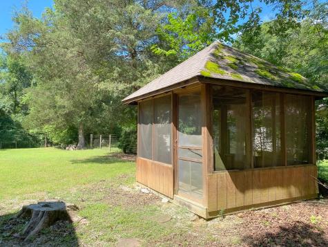 7305 Cuba Landing Road Waverly TN 37185