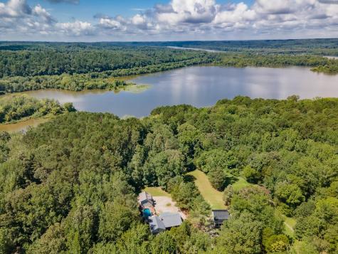 7305 Cuba Landing Road Waverly TN 37185
