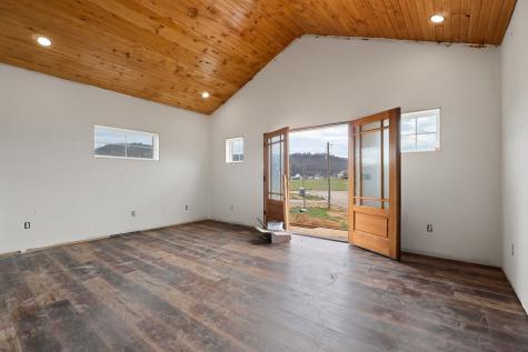 123 Cattlemans Drive Sparta TN 38583
