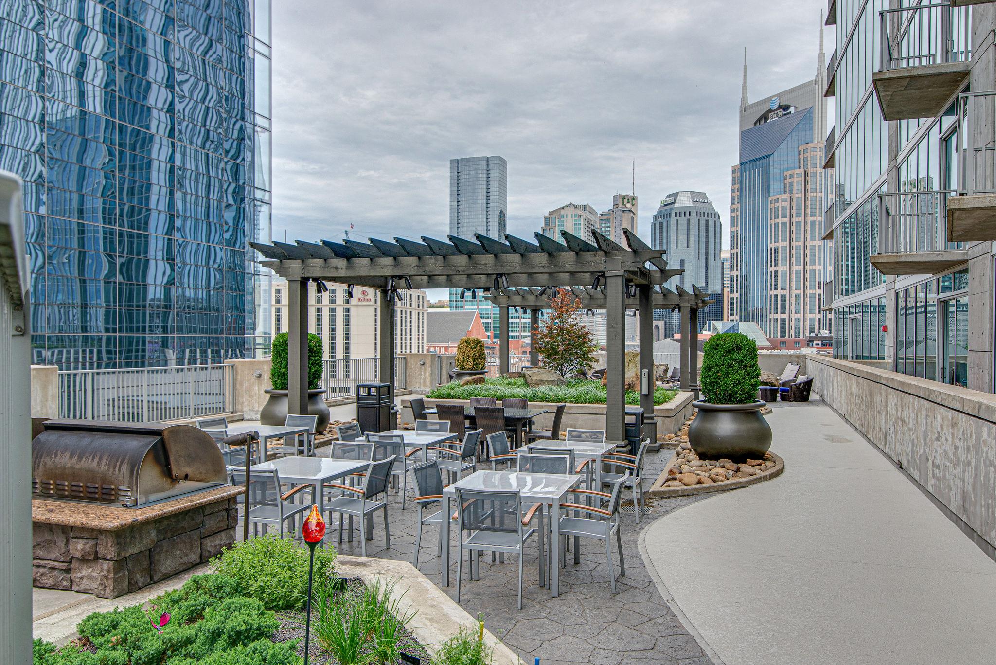 301 Demonbreun Street Unit 1318 Nashville TN 37201