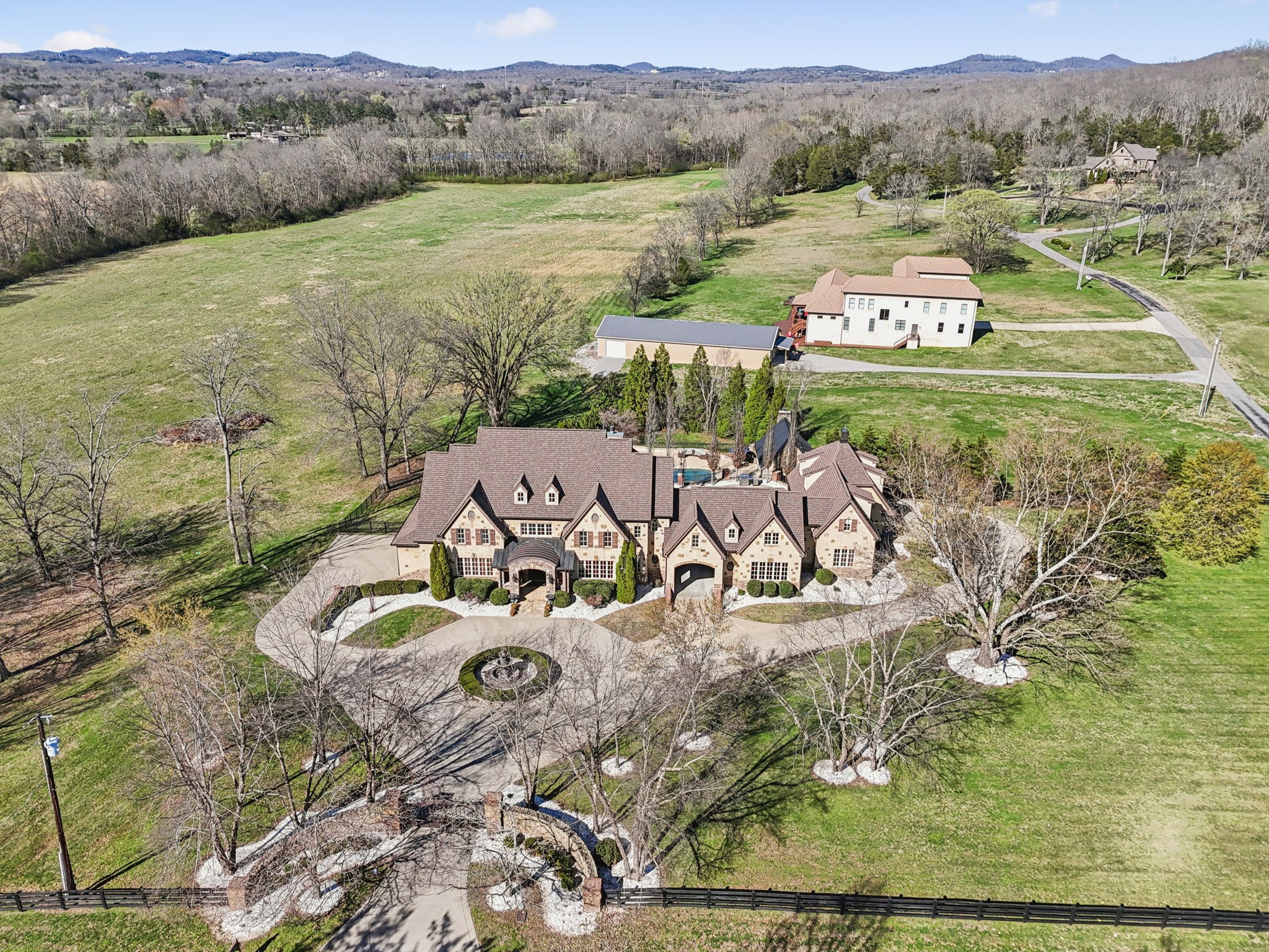 4330 N Chapel Road Franklin TN 37067