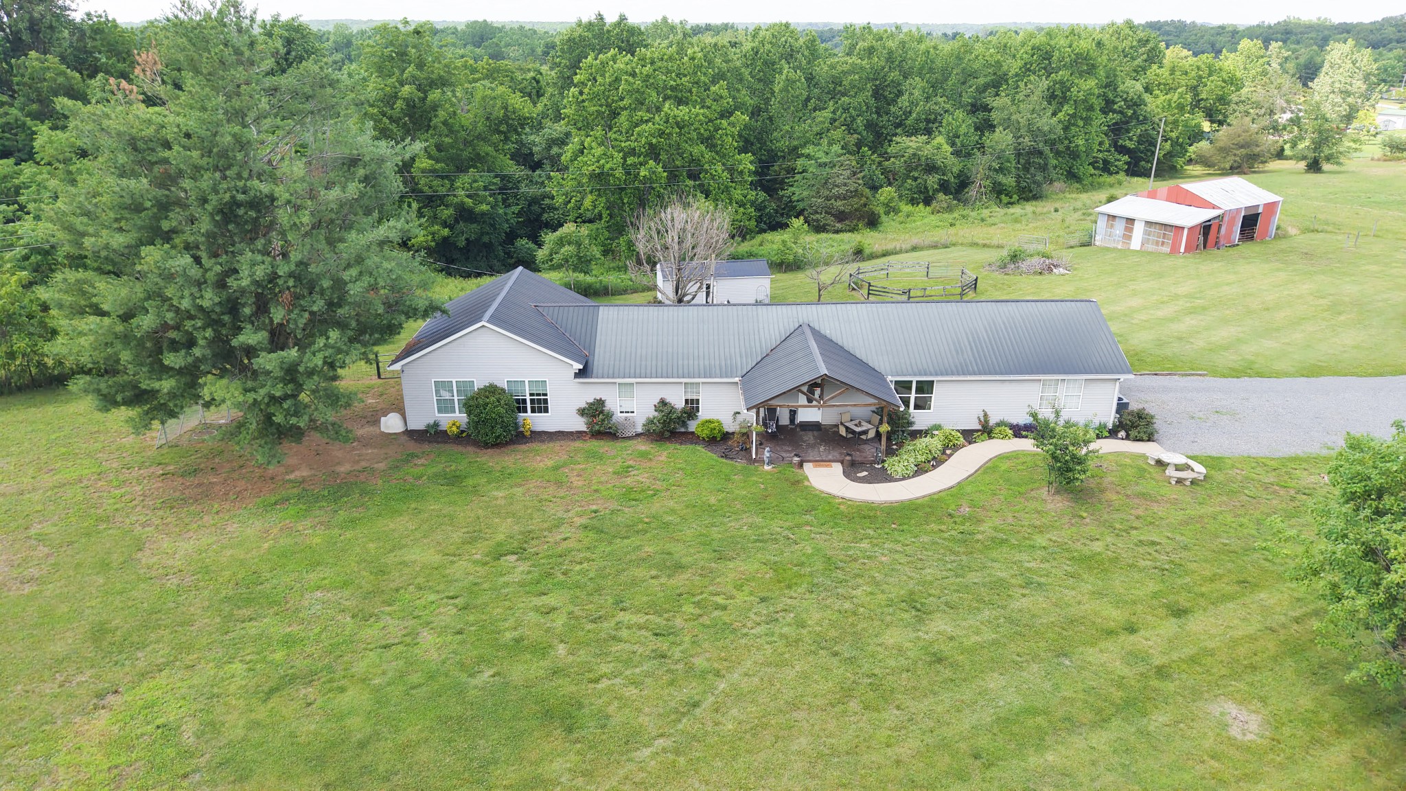 95 Fescue Lane Lafayette TN 37083
