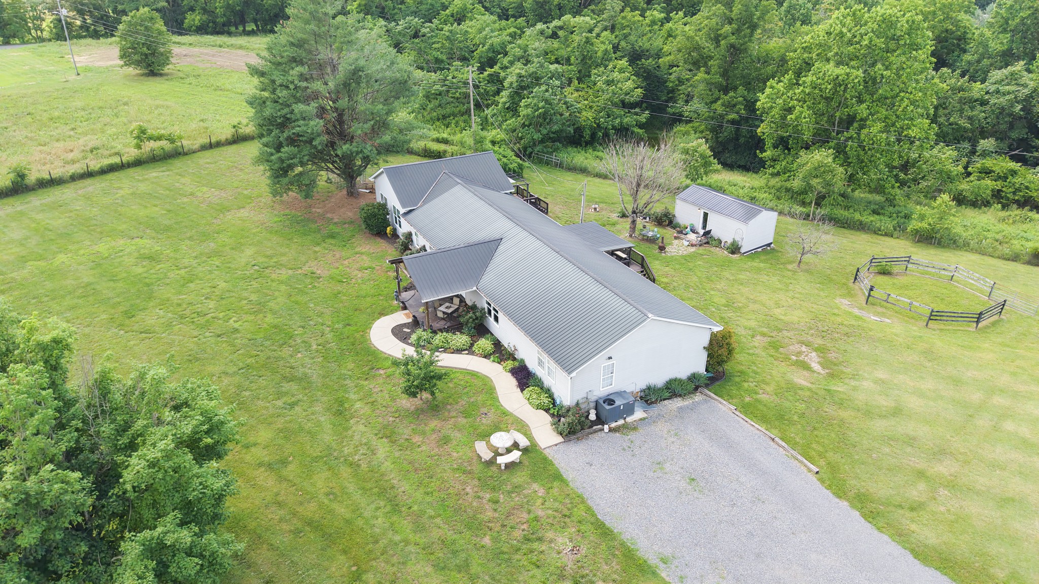 95 Fescue Lane Lafayette TN 37083