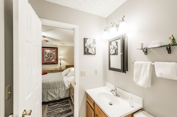 430 Walton Ferry Road Hendersonville TN 37075