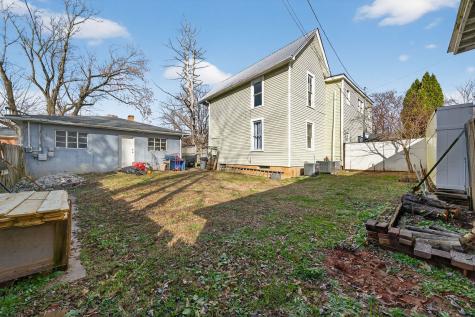 7 Marshall St, E Sparta TN 38583