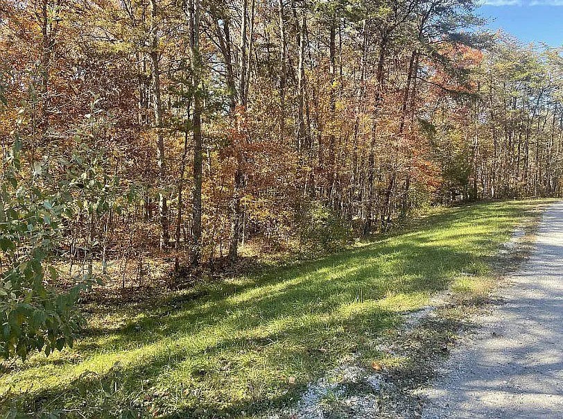 11 Camp Creek Road Spencer TN 38585