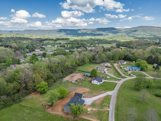 11 Camp Creek Road Spencer TN 38585
